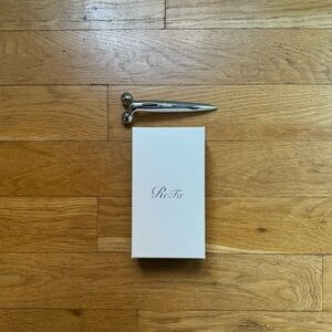 NWT ReFa S carat face roller (O/S)